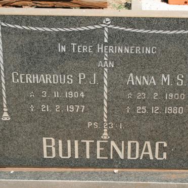 BUITENDAG Gerhardus P.J. 1904-1977 &amp; Anna M.S. 1900-1980