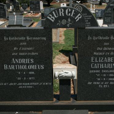 BURGER Andries Bartholomeus 1898-1977 &amp; Elizabeth Catharina ENGELBRECHT 1904-1986