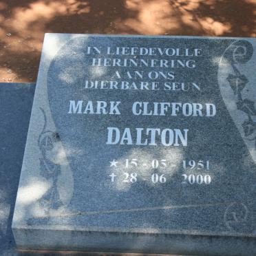 DALTON Mark Clifford 1951-2000