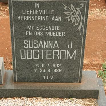 DOGTEROM Susanna J. 1902-1986