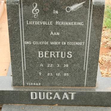 DUCAAT Bertus 1938-1985