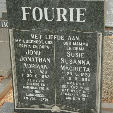 FOURIE Jonathan Adriaan 1926-1993 &amp; Susanna Magrieta 1926-1994 
