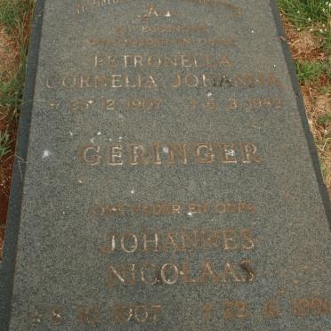 GERINGER Johannes Nicolaas 1907-199? &amp; Petronella Cornelia Johanna 1907-1989