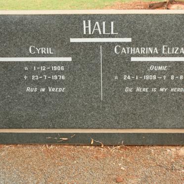 HALL Cyril 1906-1976 &amp; Catharina Elizabeth 1909-1997