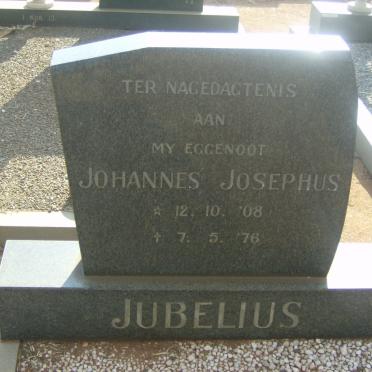 J - Vanne :: Surnames - J