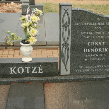 KOTZE Ernst Hendrik 1916-1999