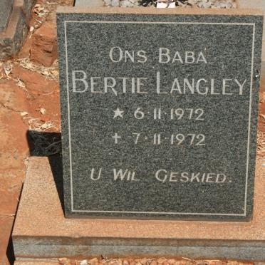 LANGLEY Bertie 1972-1972