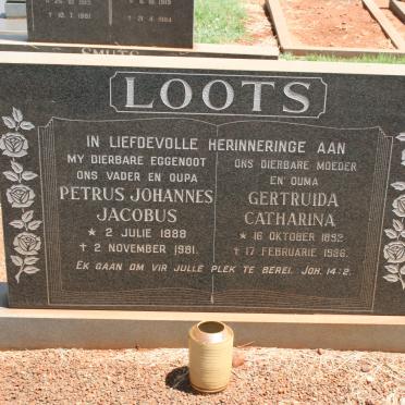 LOOTS Petrus Johannes Jacobus 1888-1981 &amp; Gertruida Catharina 1892-1986