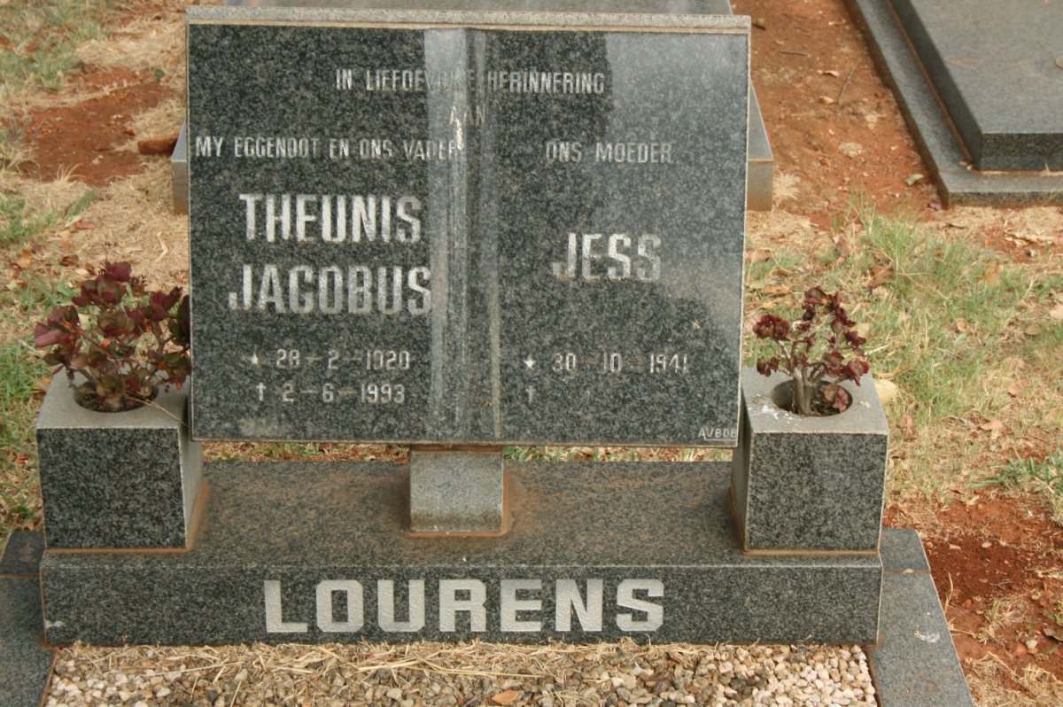 LOURENS Theunis Jacobus 1920-1993 &amp; Jess 1941-