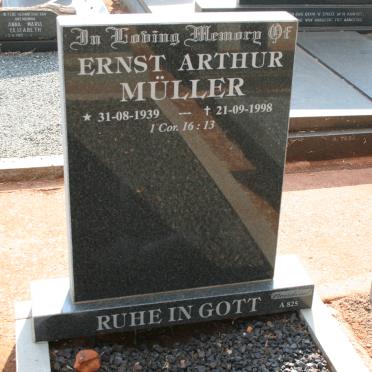 MÜLLER Ernst Arthur 1939-1998