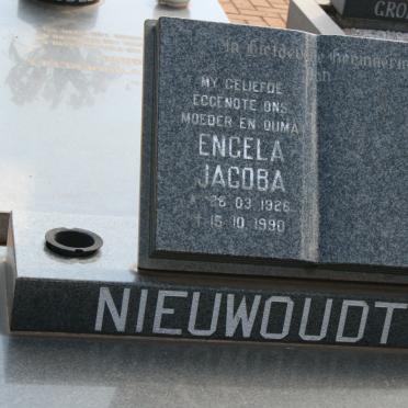 NIEUWOUDT Engela Jacoba 1926-1990