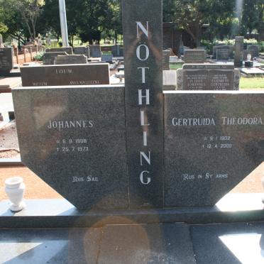 NOTHLING Johannes 1908-1973 &amp; Gertruida Theodora 1902-2000