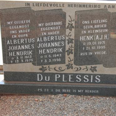 PLESSIS du
