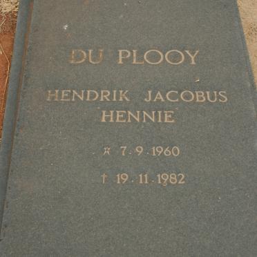 PLOOY Hendrik Jacobus Hennie, du 1960-1982