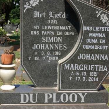 PLOOY Simon Johannes, du 1916-1992 &amp; Johanna Margrietha 1921-2014