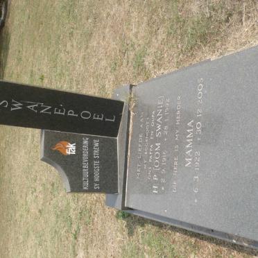 SWANEPOEL H.P. 1916-1992 &amp; Mamma 1922-2005