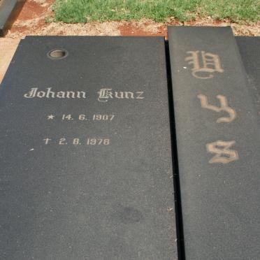 UYS Johann Kunz 1907-1978 &amp; Hope 1909-1984 