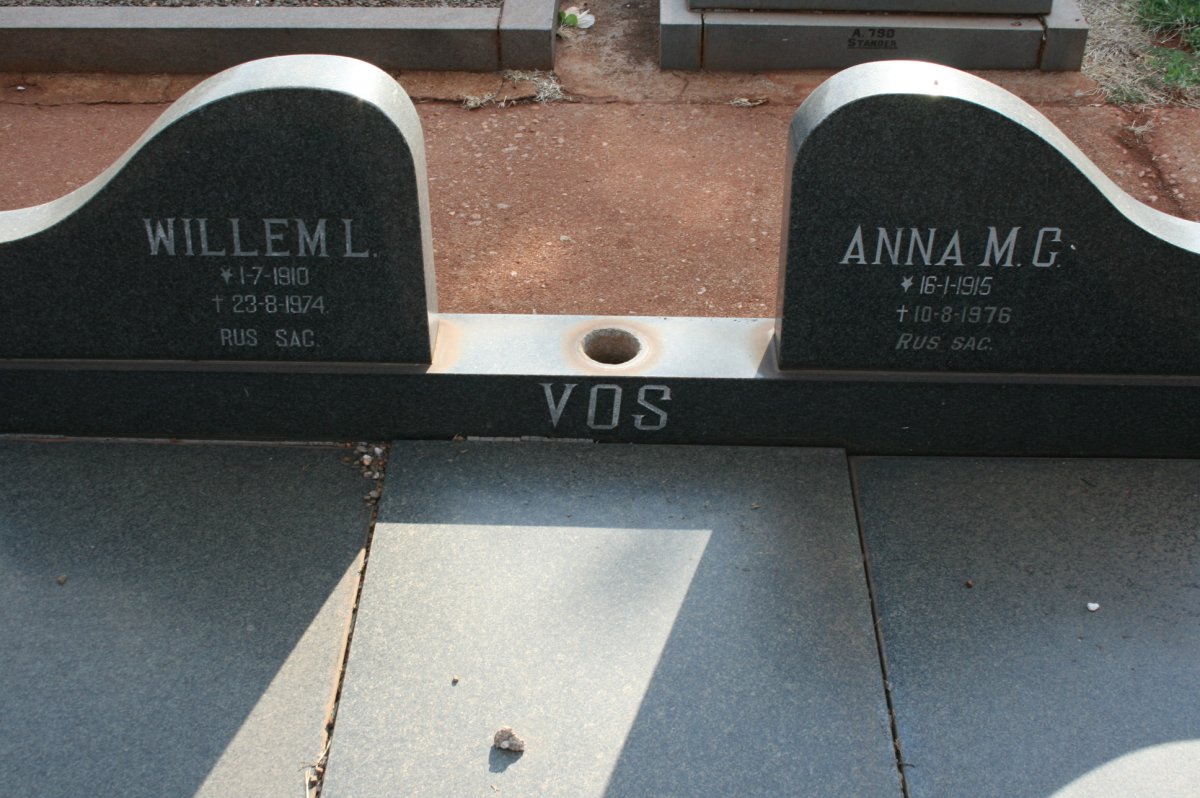 VOS Willem L. 1910-1974 &amp; Anna M.G. 1915-1976