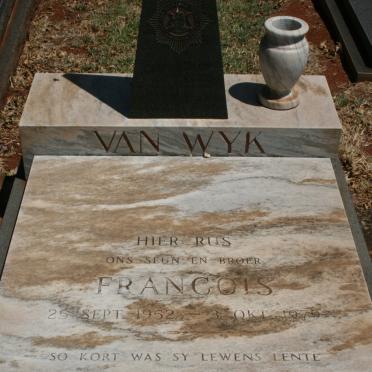 WYK Francois, van 1952-1979