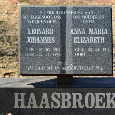 HAASBROEK Leonard Johannes 1911-1999 &amp; Anna Maria Elizabeth 1918-