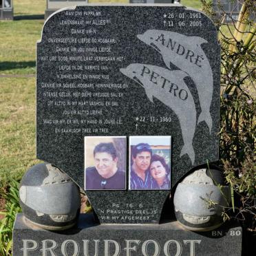 PROUDFOOT André Willem 1961-2005 &amp; Petro 1960-