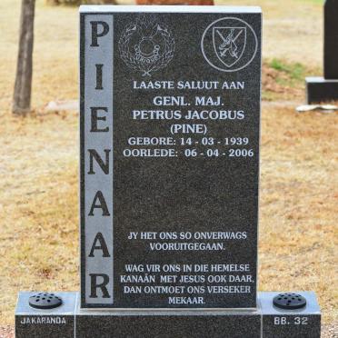 PIENAAR Petrus Jacobus 1939-2006