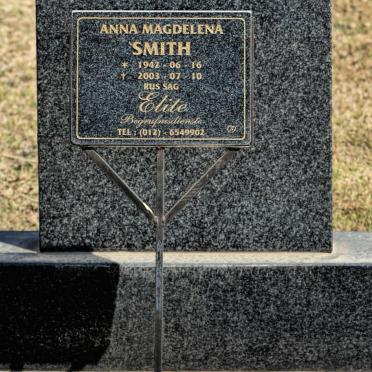 SMITH Anna Magdelena 1942-2003