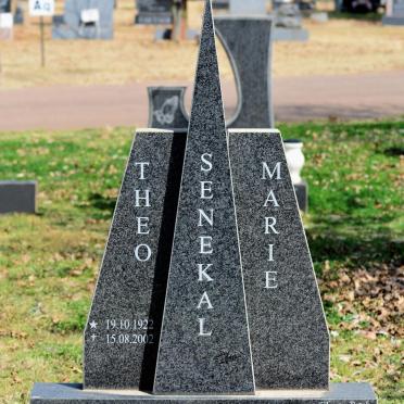 SENEKAL Theo 1922-2002 &amp; Marie