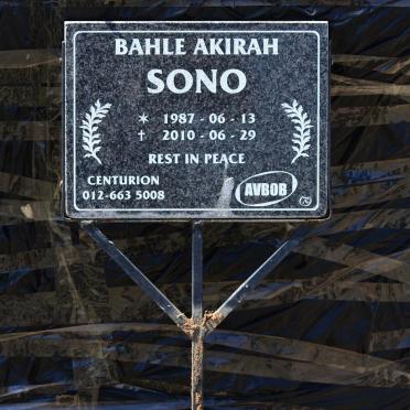 SONO Bahle Akirah 1987-2010