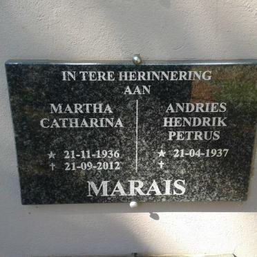 MARAIS Andries Hendrik Petrus 1937- &amp; Martha Catharina 1936-2012