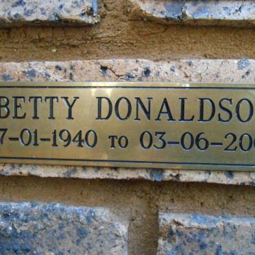 DONALDSON Betty 1940-2009