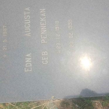SOER Hendrik Abraham 1915-1987 &amp; Edna Augusta PENNEKAN 1918-1999