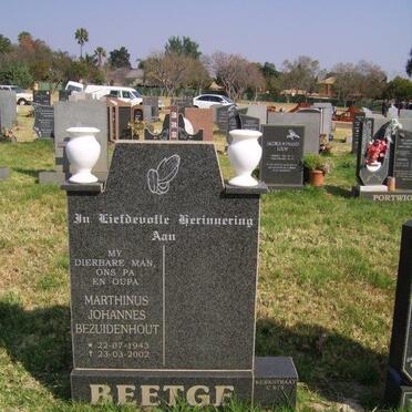 BEETGE Marthinus Johannes Bezuidenhout 1943-2002