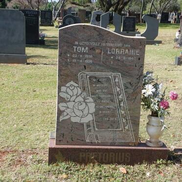 PRETORIUS Tom 1938-1998 &amp; Lorraine 1942-