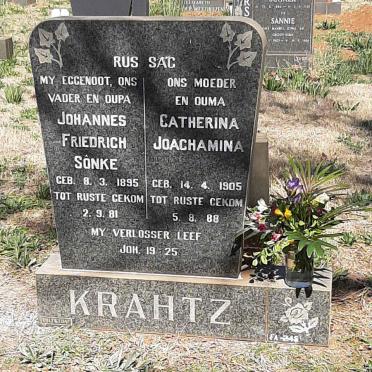 KRAHTS Johannes Friedrich Sonke 1895-1981 &amp; Catherina Joachamina 1905-1988