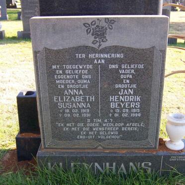 KLEYNHANS Jan Hendrik Beyers 1915-1998 &amp; Anna Elizabeth Susanna 1919-1991