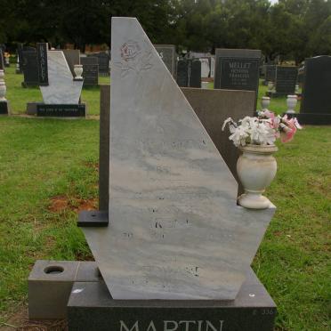 MARTIN Edward 1907-1982 &amp; Irene 1910-1982