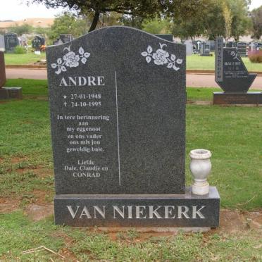 NIEKERK Andre, van 1948-1995