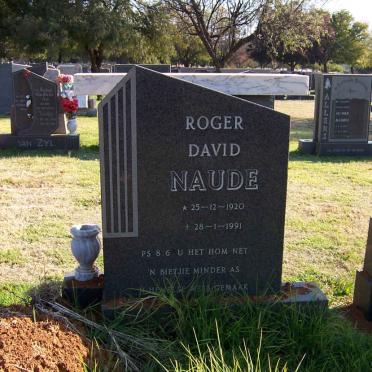 NAUDE Roger David 1920-1991