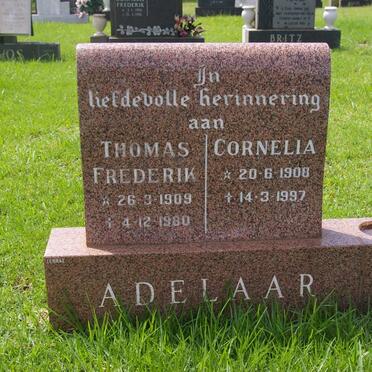 ADELAAR Thomas Frederik 1909-1980 &amp; Cornelia 1908-1997