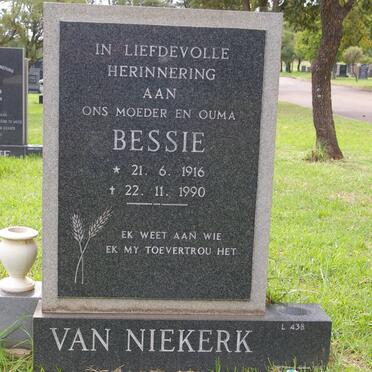 NIEKERK Bessie, van 1916-1990