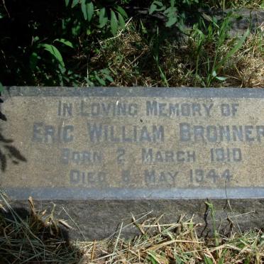 BRONNER Eric William 1910-1944
