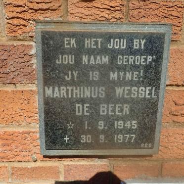 BEER Marthinus Wessel, de 1945-1977