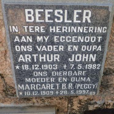 BEESLER Arthur John 1903-1982 &amp; Margaret B.R. 1909-1997