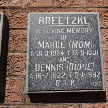 BREETZKE Dennis 1922-1992 &amp; Marge 1924-1991