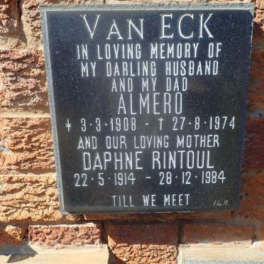 ECK Elmero, van 1908-1974 &amp; Daphne Rintoul 1914-1984