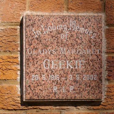 GEEKIE Gladys Margaret 1915-2002