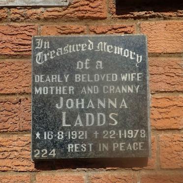 LADDS Johanna 1921-1978