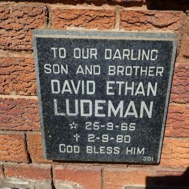 LUDEMAN David Ethan 1965-1980