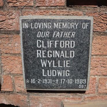 LUDWIG Clifford Reginald Wyllie 1931-1989